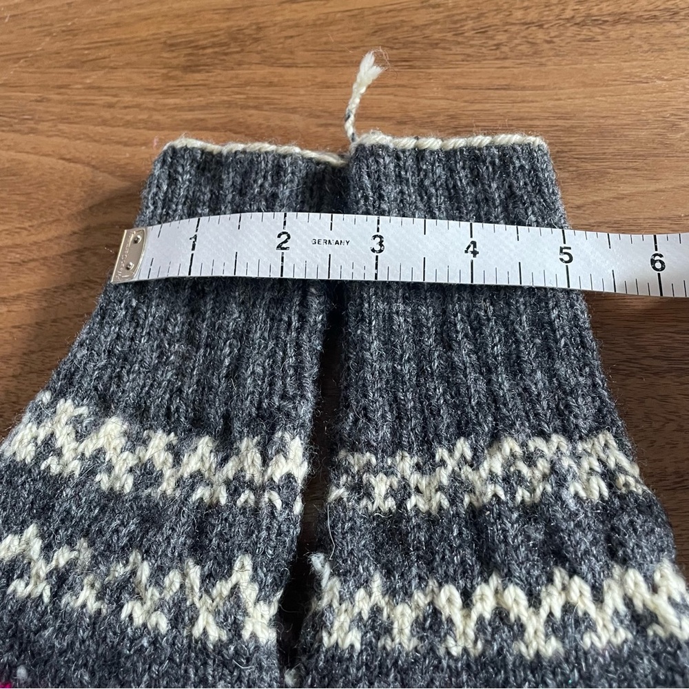 NWOT handmade socks - Picture 7 of 9